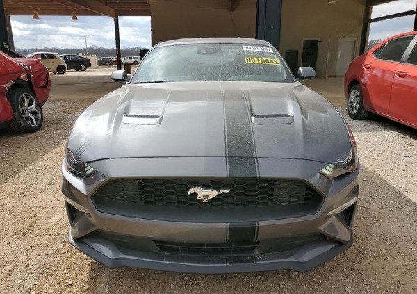 Ford Mustang cena 104900 przebieg: 55171, rok produkcji 2021 z Poręba małe 67